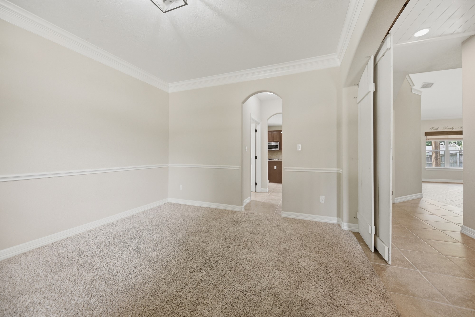 1109 Walnut Bend Brenham, TX 77833 - Photo 12 of 43