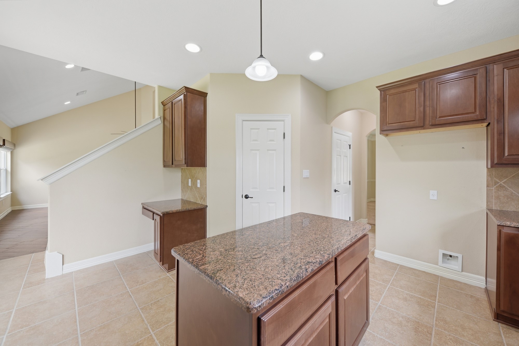 1109 Walnut Bend Brenham, TX 77833 - Photo 7 of 43