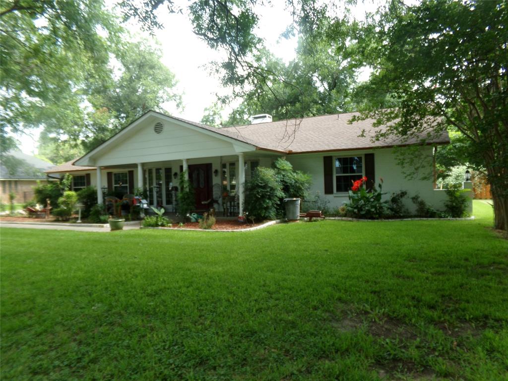 5110 Wedgefield Road Granbury, TX 76049 - Photo 2 of 23