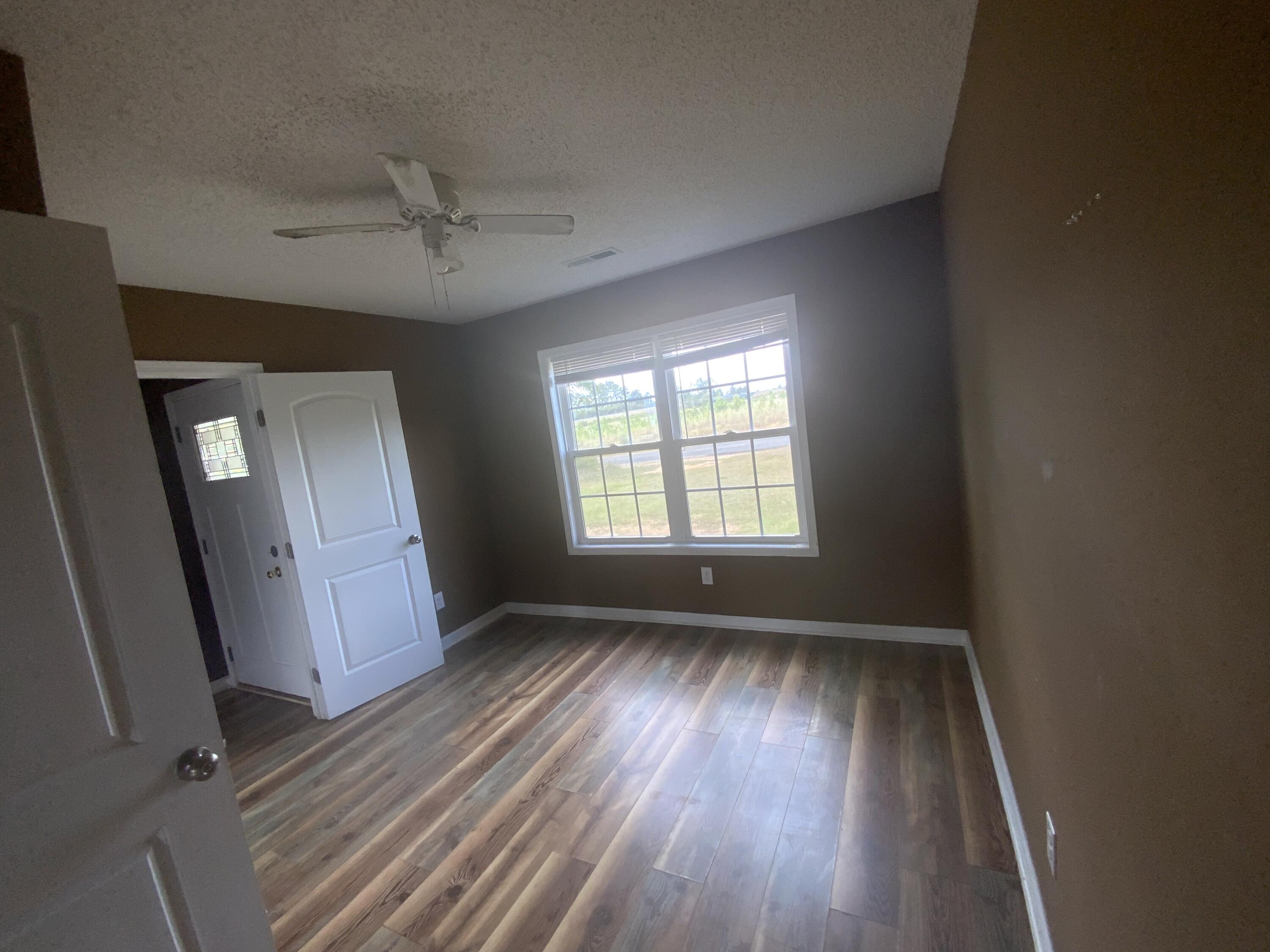 575 Shearer Road Bishopville, SC 29010 - Photo 11 of 25 Gallery Image 11