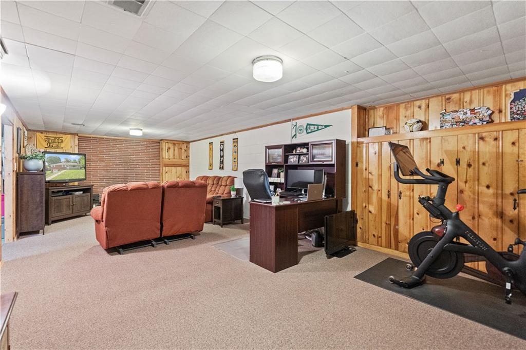 115 Maruth Drive Pittsburgh, PA 15237 - Photo 23 of 30 a view of a room with gym equipment