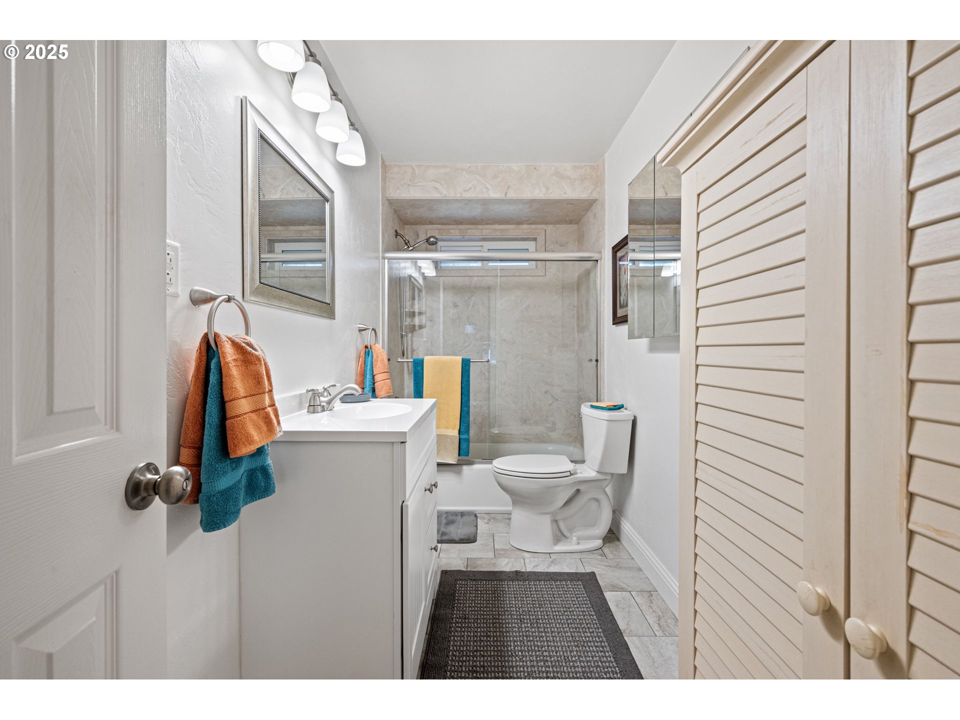 341 16th Street Springfield, OR 97477 - Photo 11 of 24