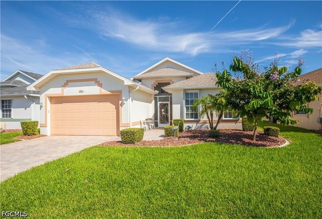 $339,500 | 3821 Ponytail Palm Court, North Fort Myers, FL 33917