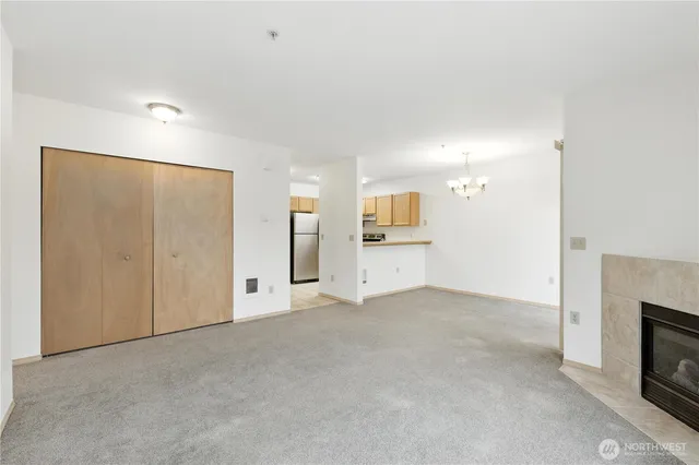 $240,000 | 11424 1st Avenue South, Unit 204, Seattle, WA 98168