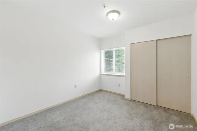 $240,000 | 11424 1st Avenue South, Unit 204, Seattle, WA 98168