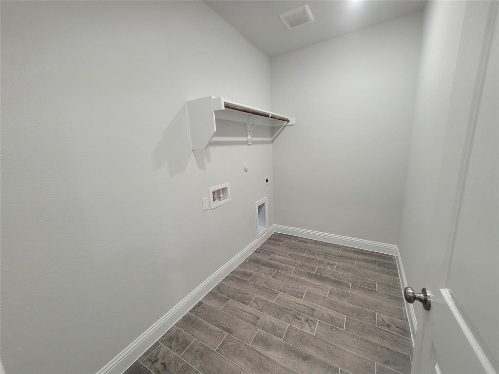 2702 Island Palm Court Forney, TX 75126 - Photo 15 of 15 a view of a small space