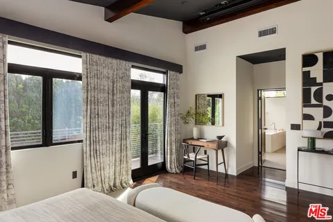 $3,695,000 | 414 North La Jolla Avenue, Los Angeles, CA 90048