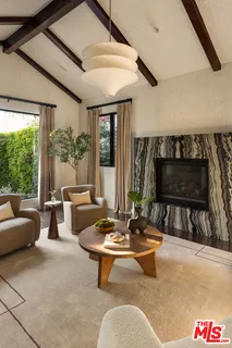 $3,695,000 | 414 North La Jolla Avenue, Los Angeles, CA 90048