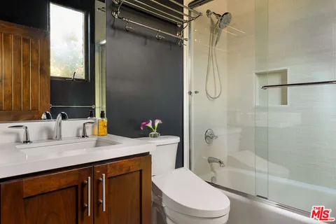 $3,695,000 | 414 North La Jolla Avenue, Los Angeles, CA 90048