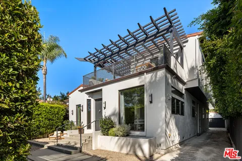 $3,695,000 | 414 North La Jolla Avenue, Los Angeles, CA 90048