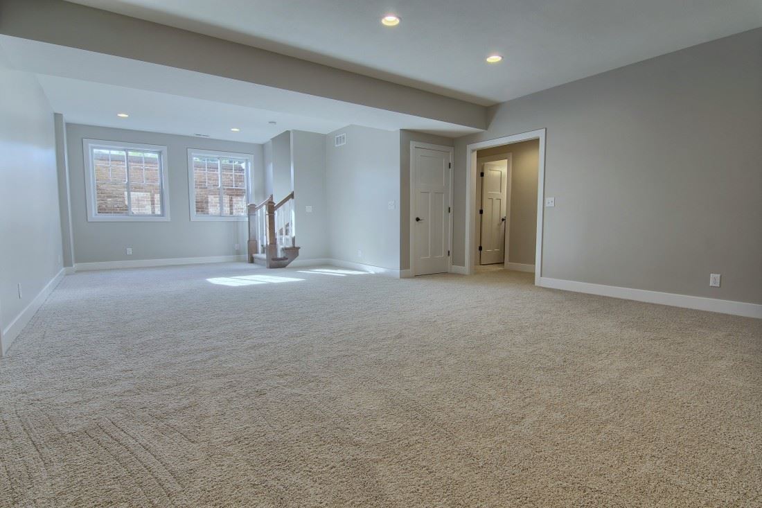 6072 Bluegrass Road Kokomo, IN 46901 - Photo 17 of 29