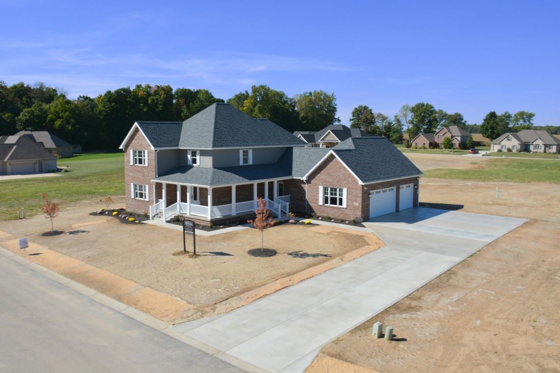 6072 Bluegrass Road Kokomo, IN 46901 - Photo 3 of 29