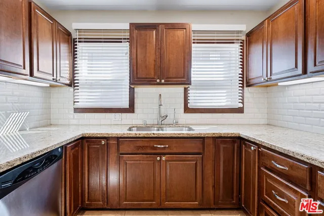 $5,995 | 2148 Prosser Avenue, Los Angeles, CA 90025