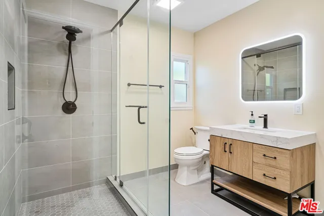 $5,995 | 2148 Prosser Avenue, Los Angeles, CA 90025