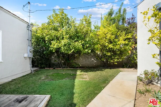 $5,995 | 2148 Prosser Avenue, Los Angeles, CA 90025