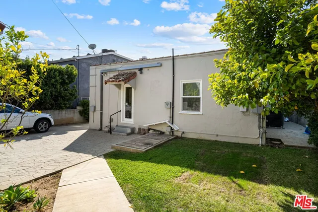 $5,995 | 2148 Prosser Avenue, Los Angeles, CA 90025