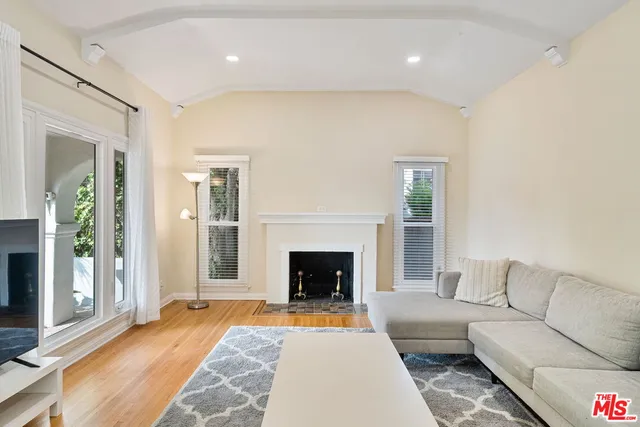 $5,995 | 2148 Prosser Avenue, Los Angeles, CA 90025