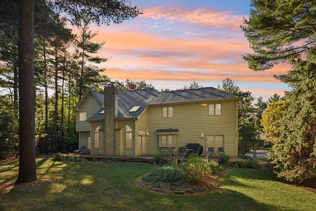 $679,900 | 5412 Gerry Lane, Crystal Lake, IL 60014