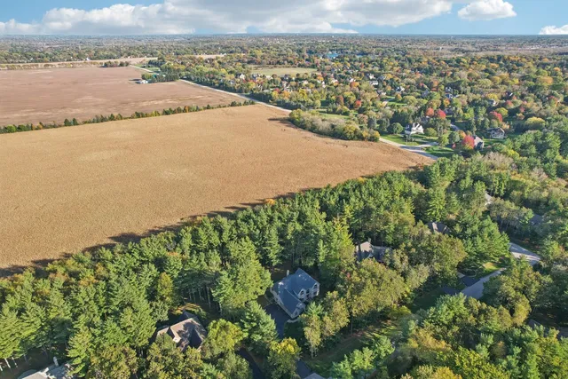 $679,900 | 5412 Gerry Lane, Crystal Lake, IL 60014