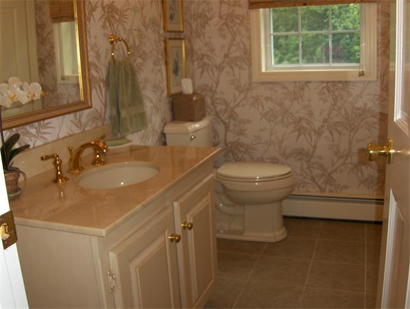 148 Hollis Road Lunenburg, MA 01462 - Photo 15 of 30