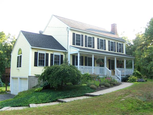 148 Hollis Road Lunenburg, MA 01462 - Photo 29 of 30