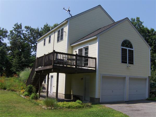 148 Hollis Road Lunenburg, MA 01462 - Photo 3 of 30