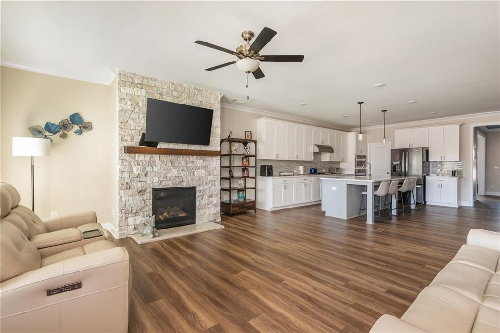 908 Summit Drive Canton, GA 30114 - Photo 15 of 42