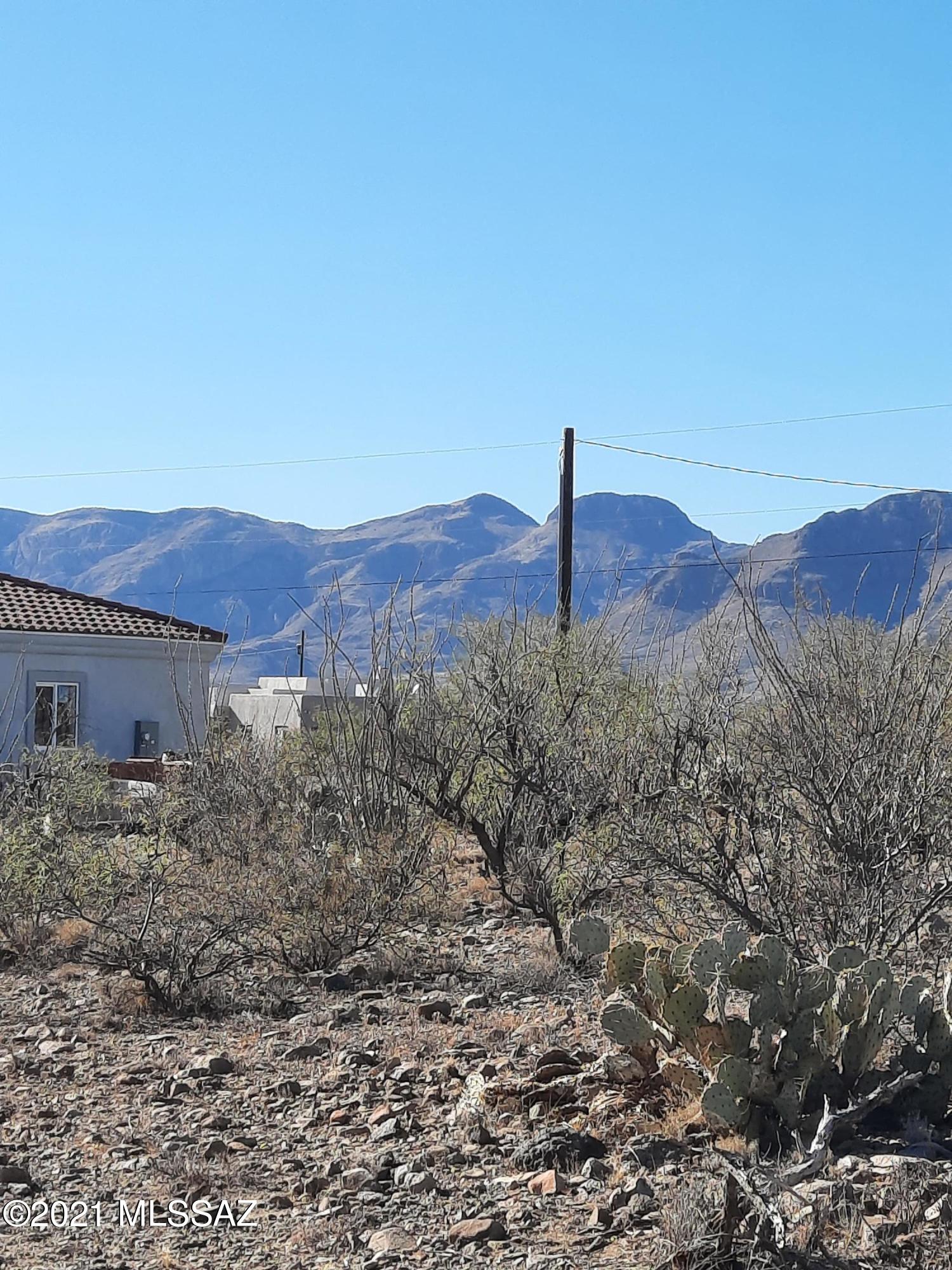 127 Juego Court, Unit 18 Rio Rico, AZ 85648 - Photo 5 of 12