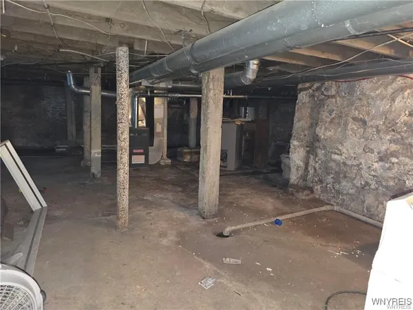 $150,000 | 143 South Transit Street, Lockport City, NY 14094