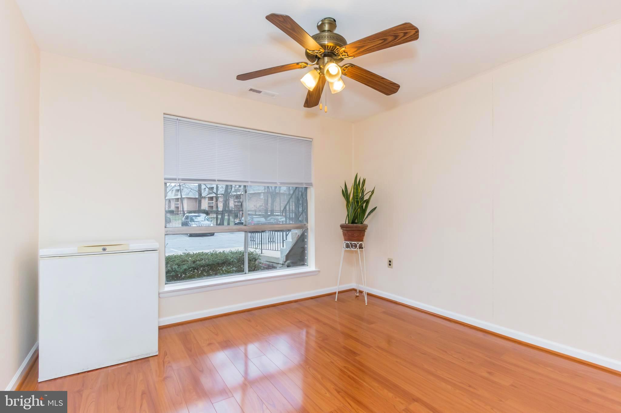 3974 Bel Pre Road, Unit 39744 Silver Spring, MD 20906 - Photo 6 of 31 Dining Room