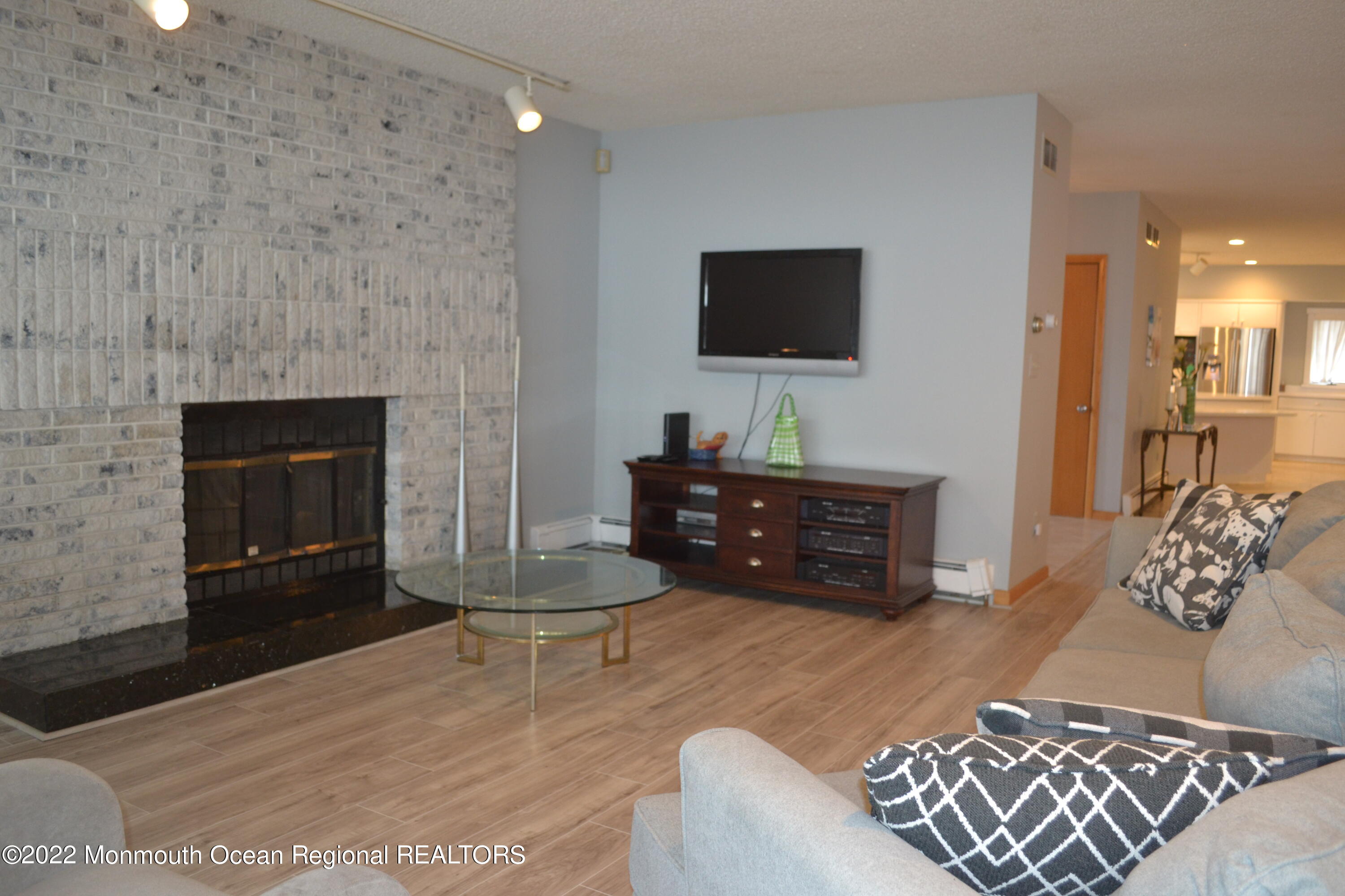 106 Oceanfront Lavallette, NJ 08735 - Photo 14 of 57 DSC_0254