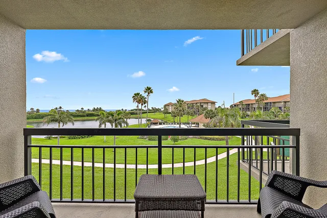 $800,000 | 301 South Seas Drive, Unit 305, Jupiter, FL 33477