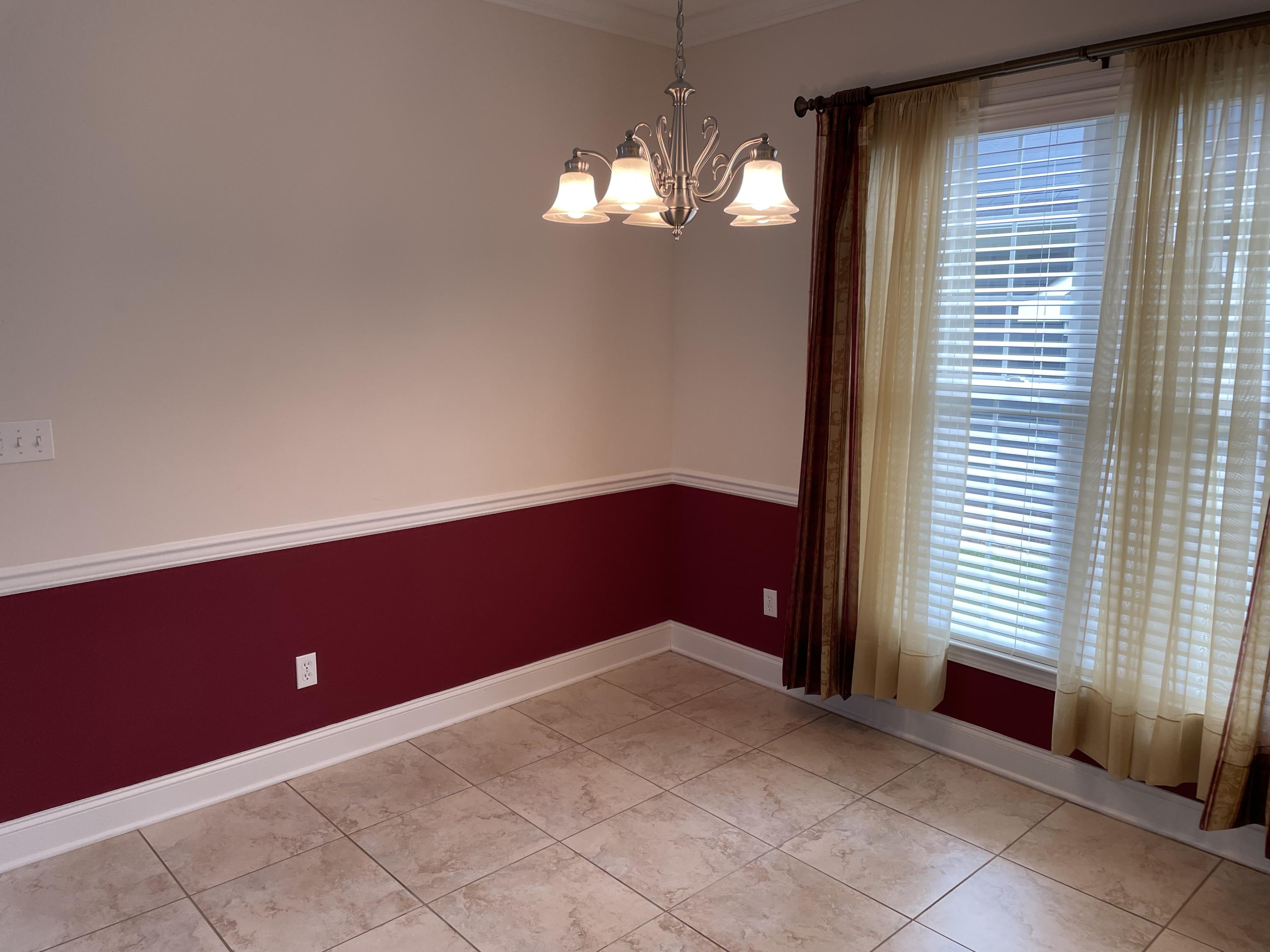 131 Liberty Court Oak Ridge, TN 37830 - Photo 11 of 23 dining room