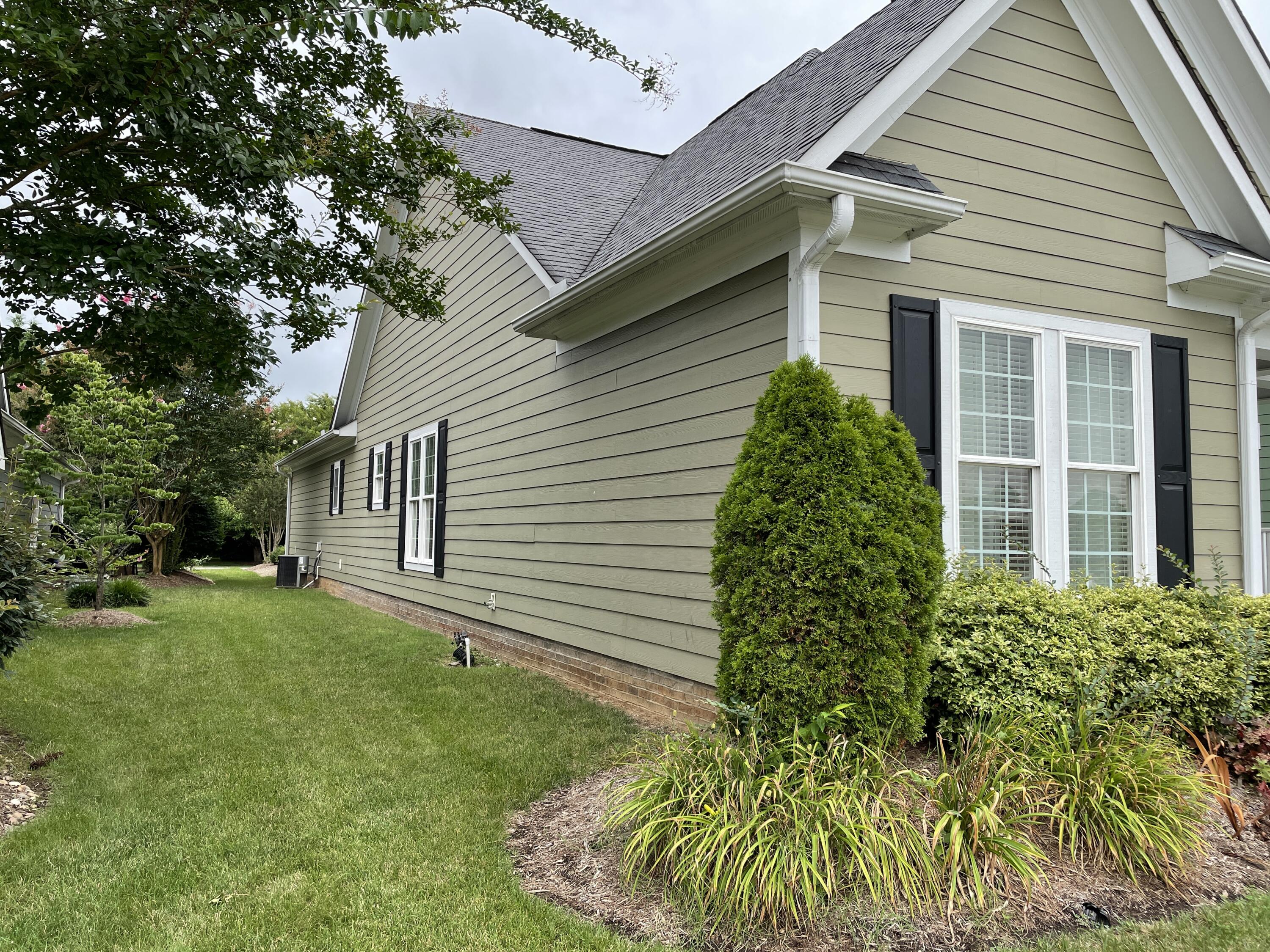 131 Liberty Court Oak Ridge, TN 37830 - Photo 3 of 23 external 2