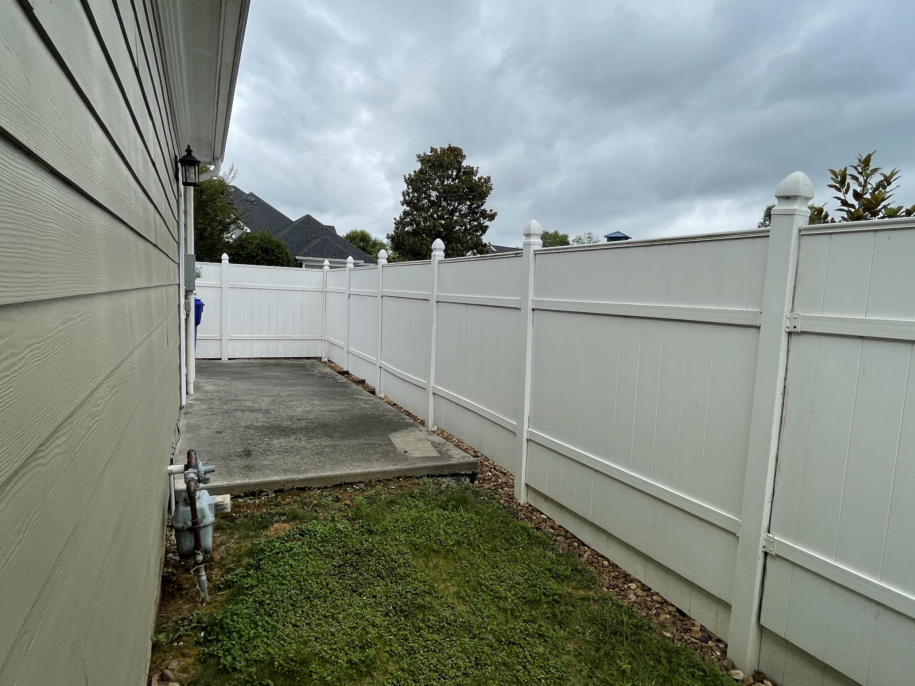 131 Liberty Court Oak Ridge, TN 37830 - Photo 5 of 23 exterior 5