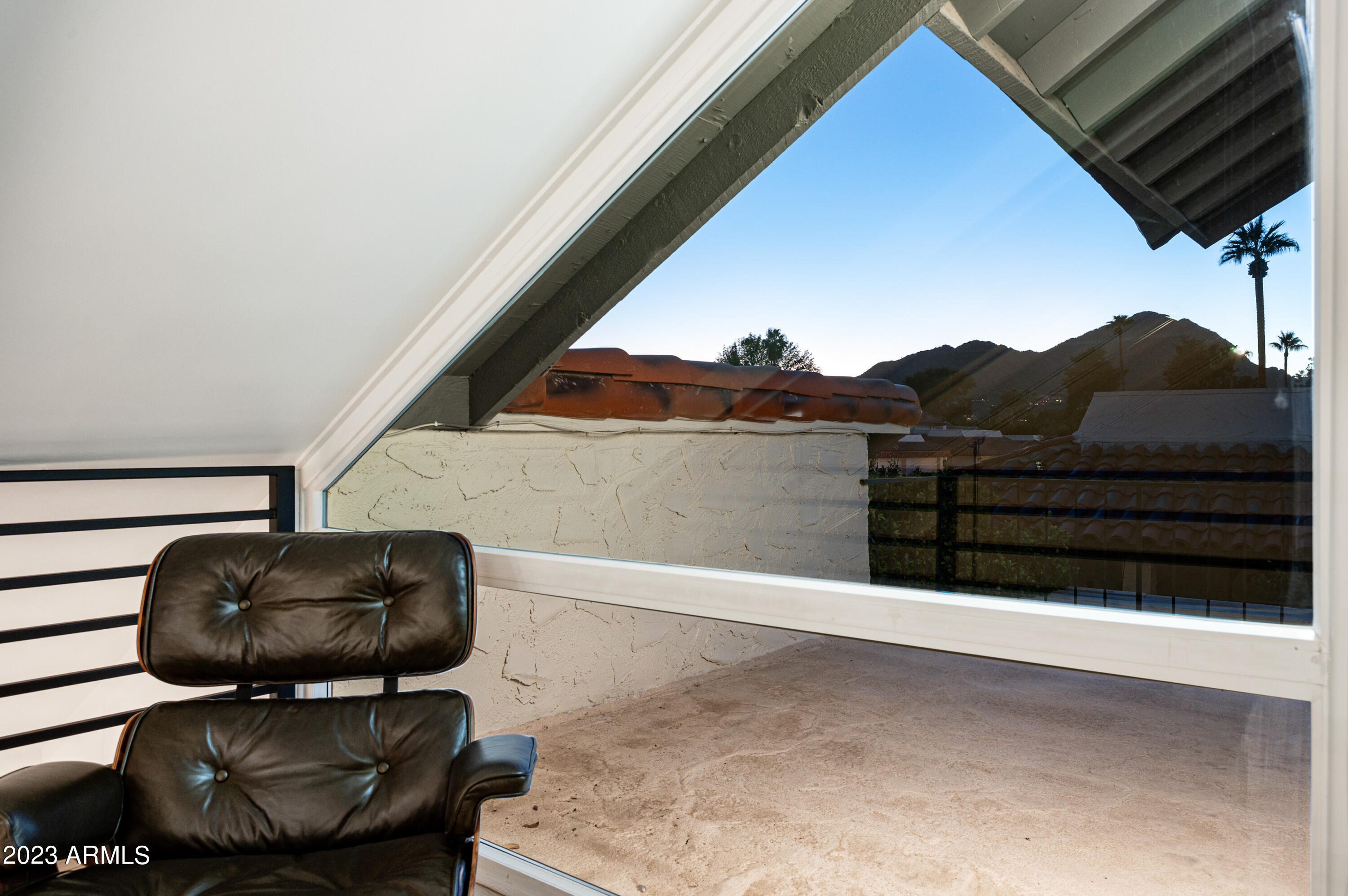 5716 North Scottsdale Road Paradise Valley, AZ 85253 - Photo 11 of 24 Upper level view