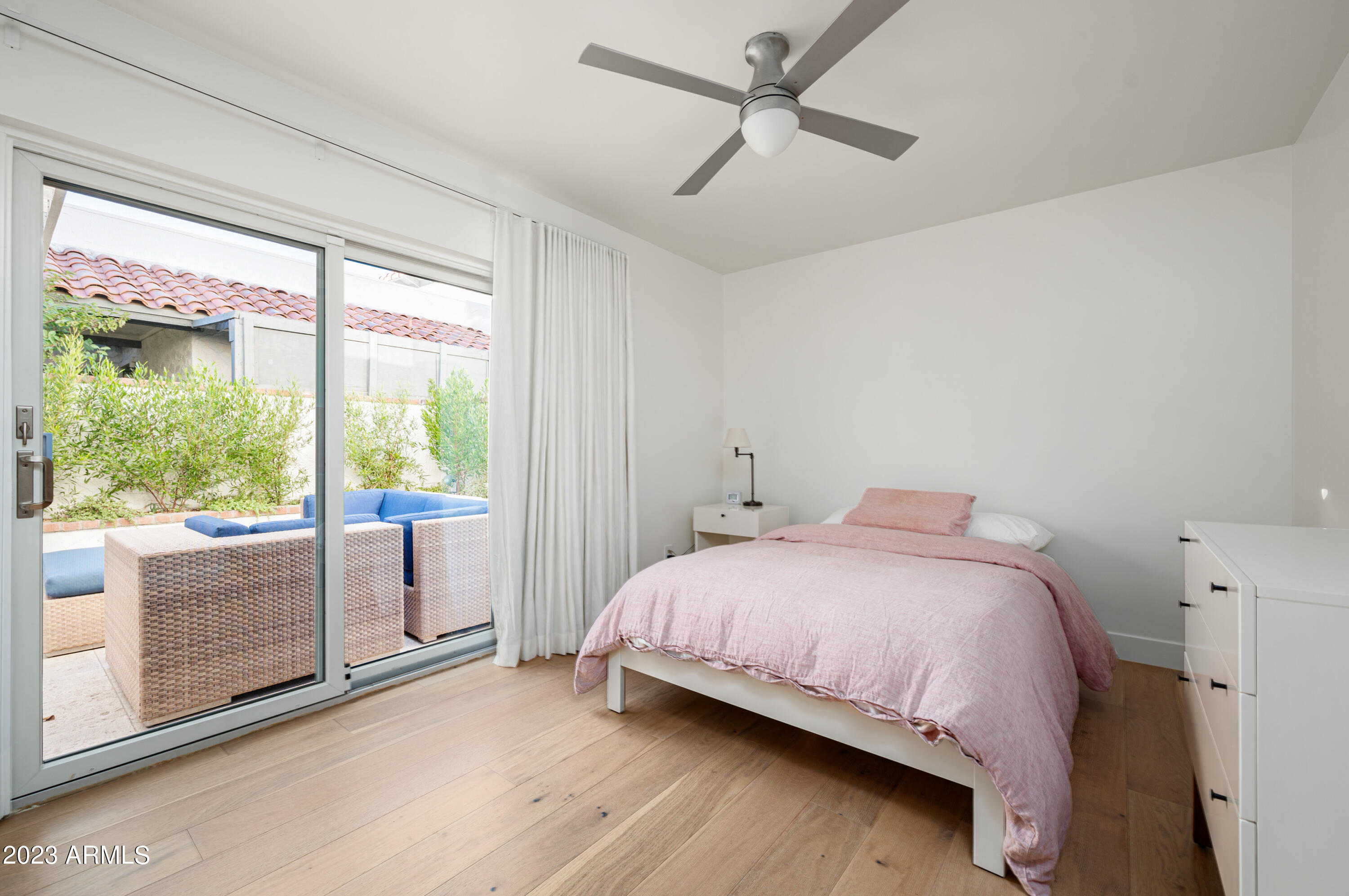 5716 North Scottsdale Road Paradise Valley, AZ 85253 - Photo 19 of 24 Guest bedroom 2