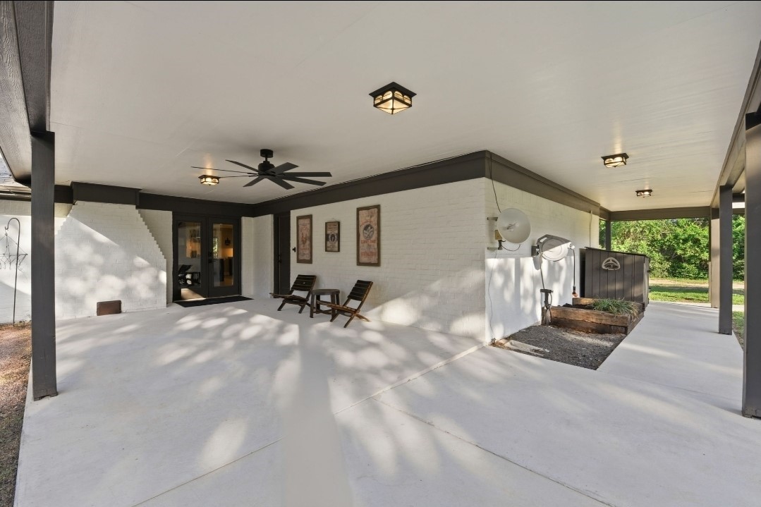 486 Hickory Creek Road Bellville, TX 77418 - Photo 31 of 50