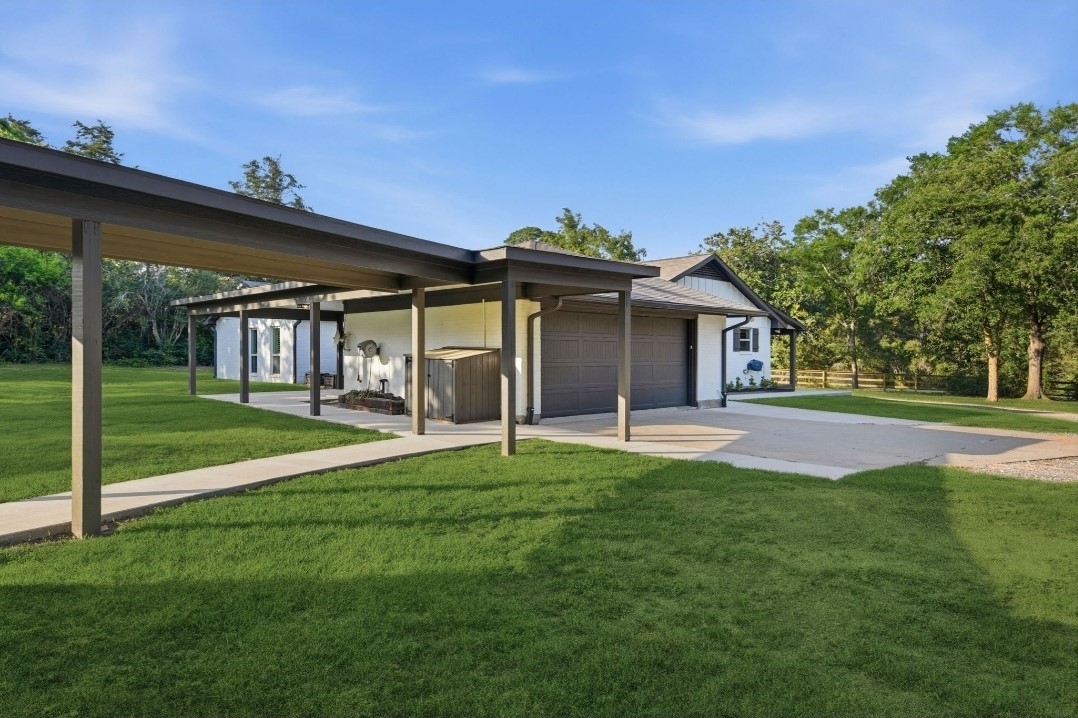 486 Hickory Creek Road Bellville, TX 77418 - Photo 35 of 50