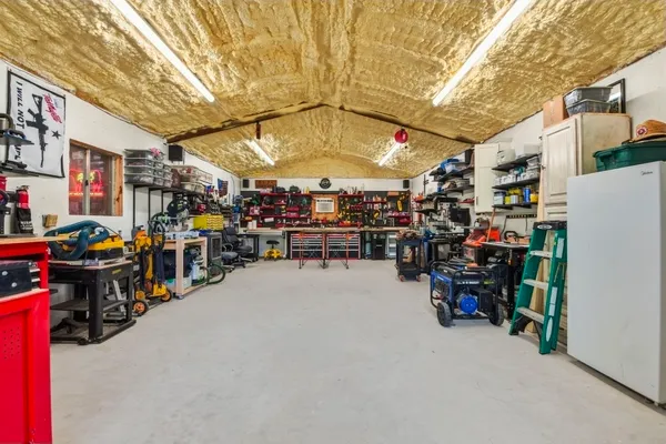 $680,000 | 486 Hickory Creek Road, Bellville, TX 77418