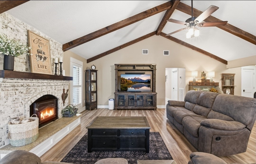 486 Hickory Creek Road Bellville, TX 77418 - Photo 9 of 50