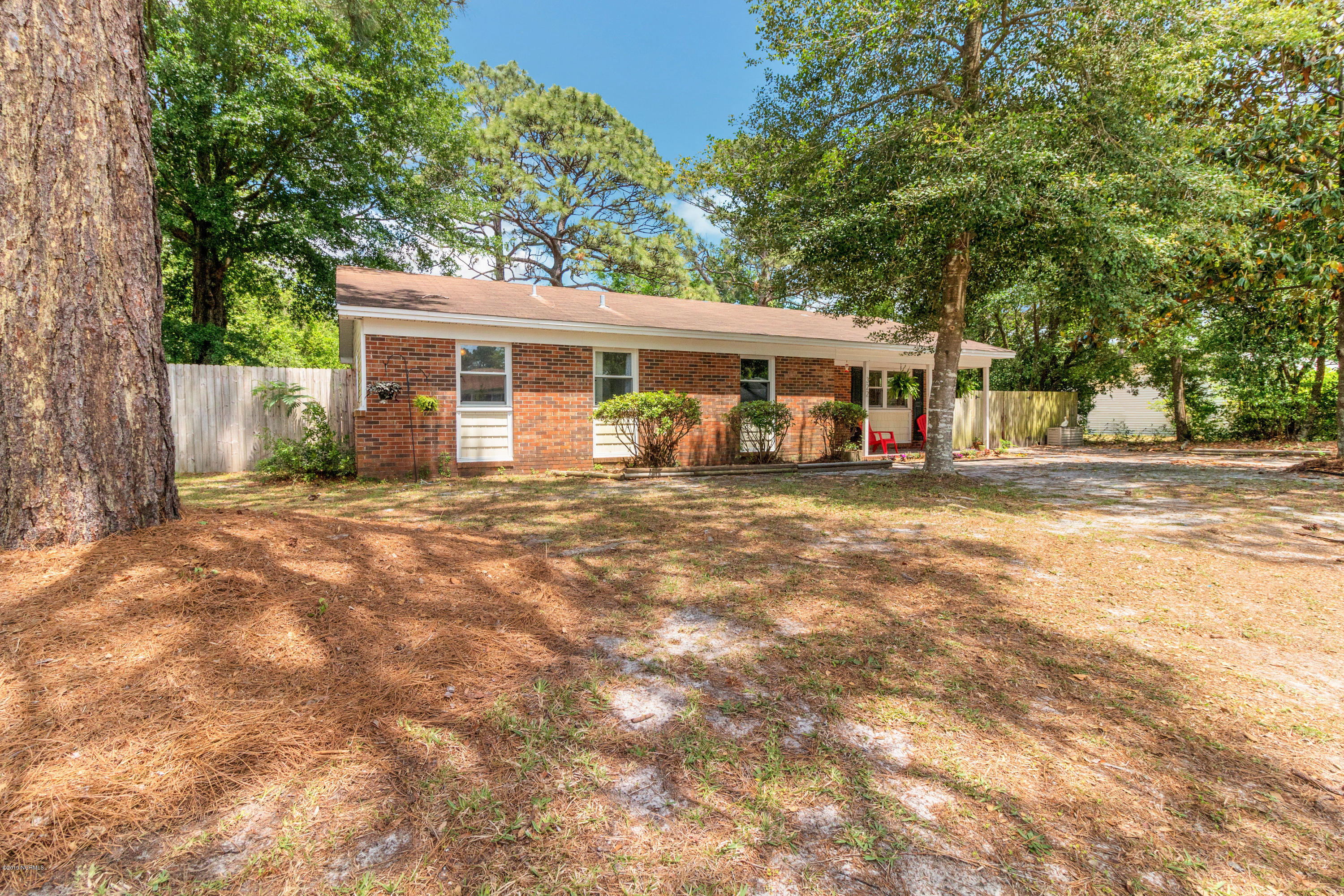 322 Wallington Road Wilmington, NC 28409 - Photo 1 of 27 IMG_0663