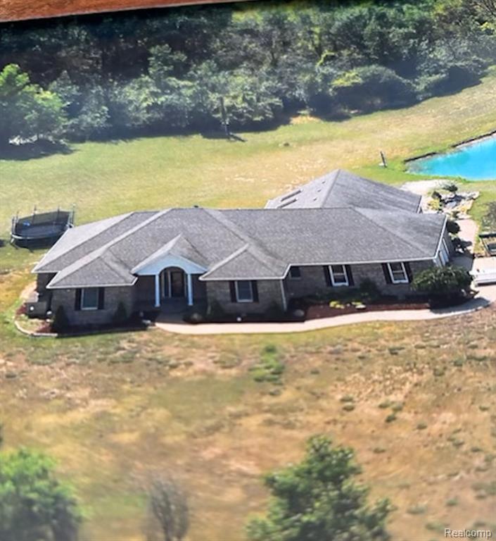 3430 South Irish Road Davison, MI 48423 - Photo 1 of 1 Gallery Image 1