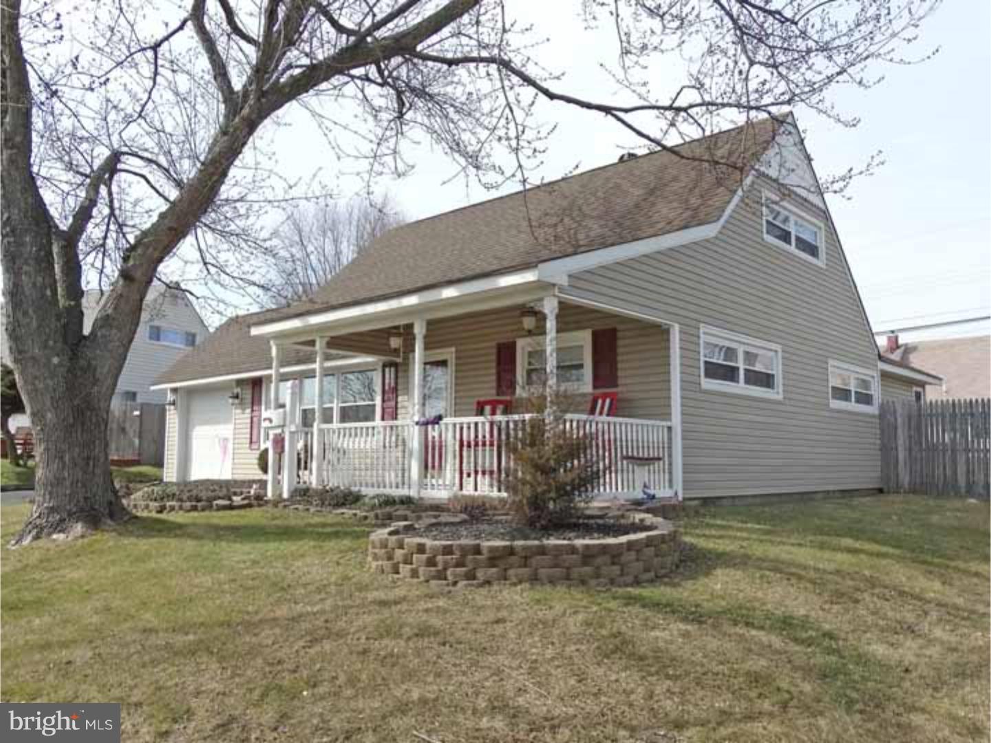 25 Cactus Road Levittown, PA 19057 - Photo 2 of 25 Exterior Front
