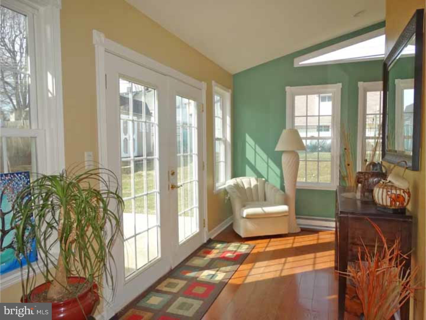 25 Cactus Road Levittown, PA 19057 - Photo 14 of 25 Gallery Image 14