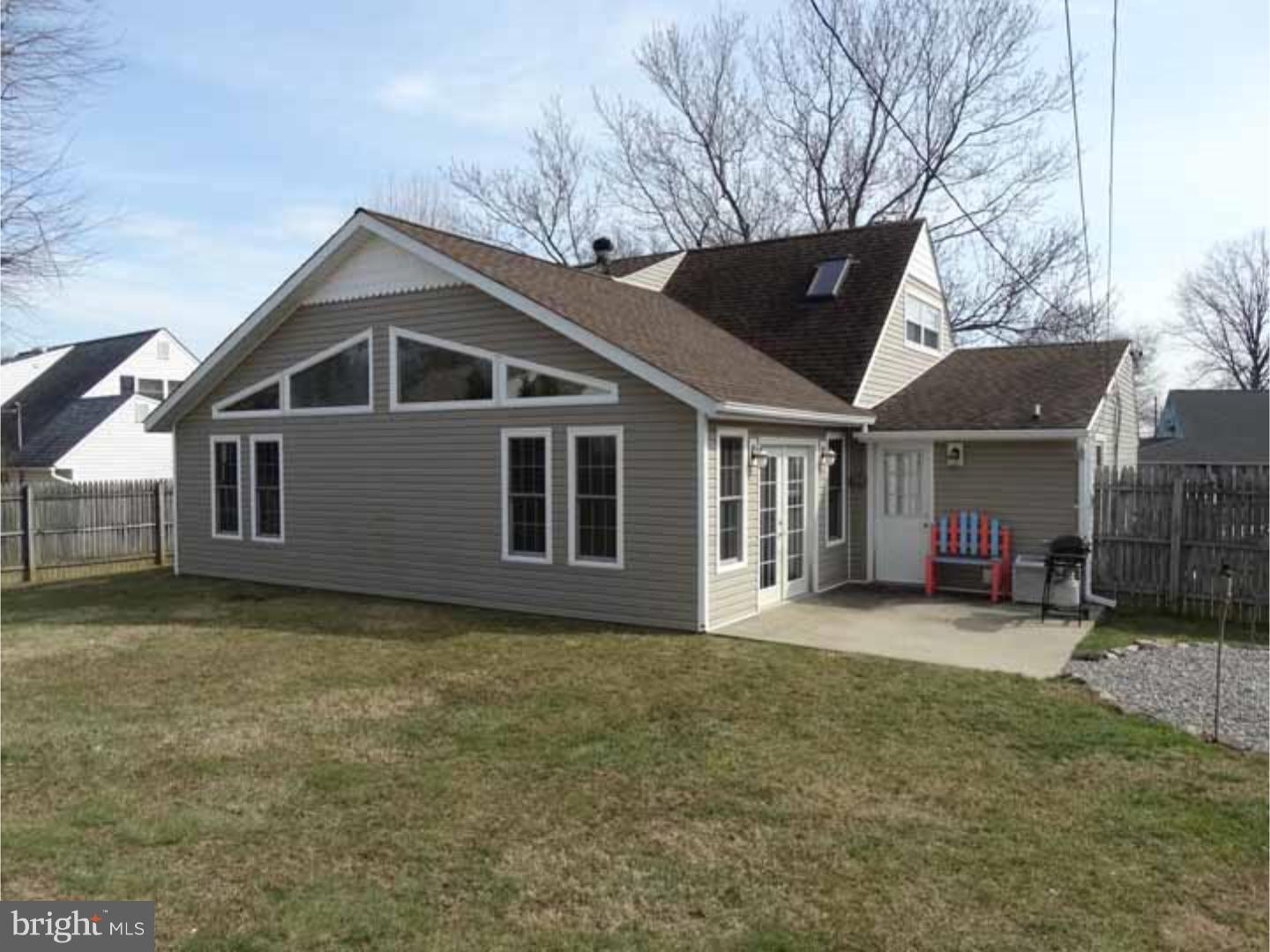 25 Cactus Road Levittown, PA 19057 - Photo 22 of 25 Exterior Back
