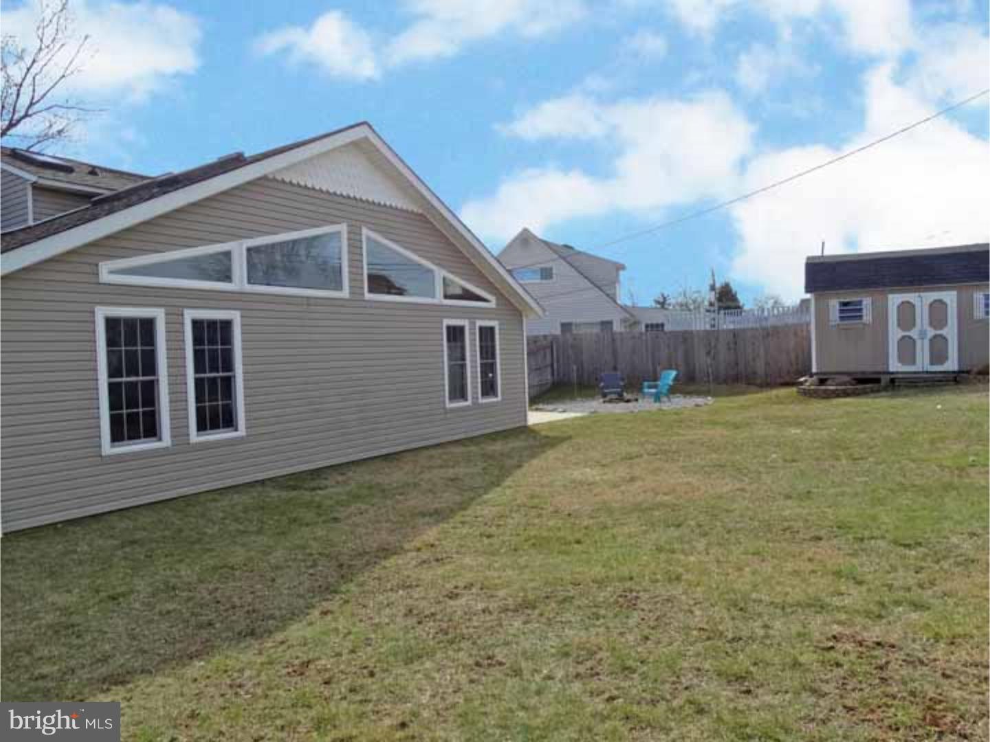 25 Cactus Road Levittown, PA 19057 - Photo 23 of 25 Exterior Back