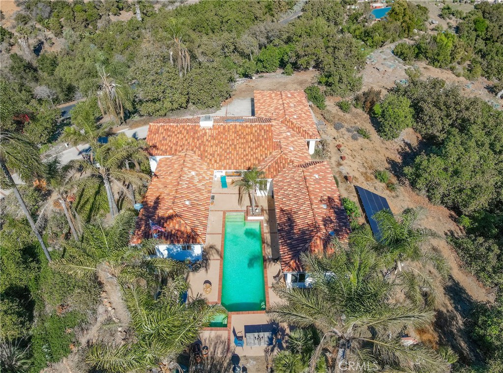 3786 Foxglove Lane Fallbrook, CA 92028 - Photo 29 of 34 an aerial view of a house with a yard and plants