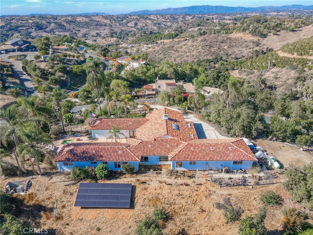 3786 Foxglove Lane Fallbrook, CA 92028 - Photo 32 of 34 an aerial view of a house with a yard