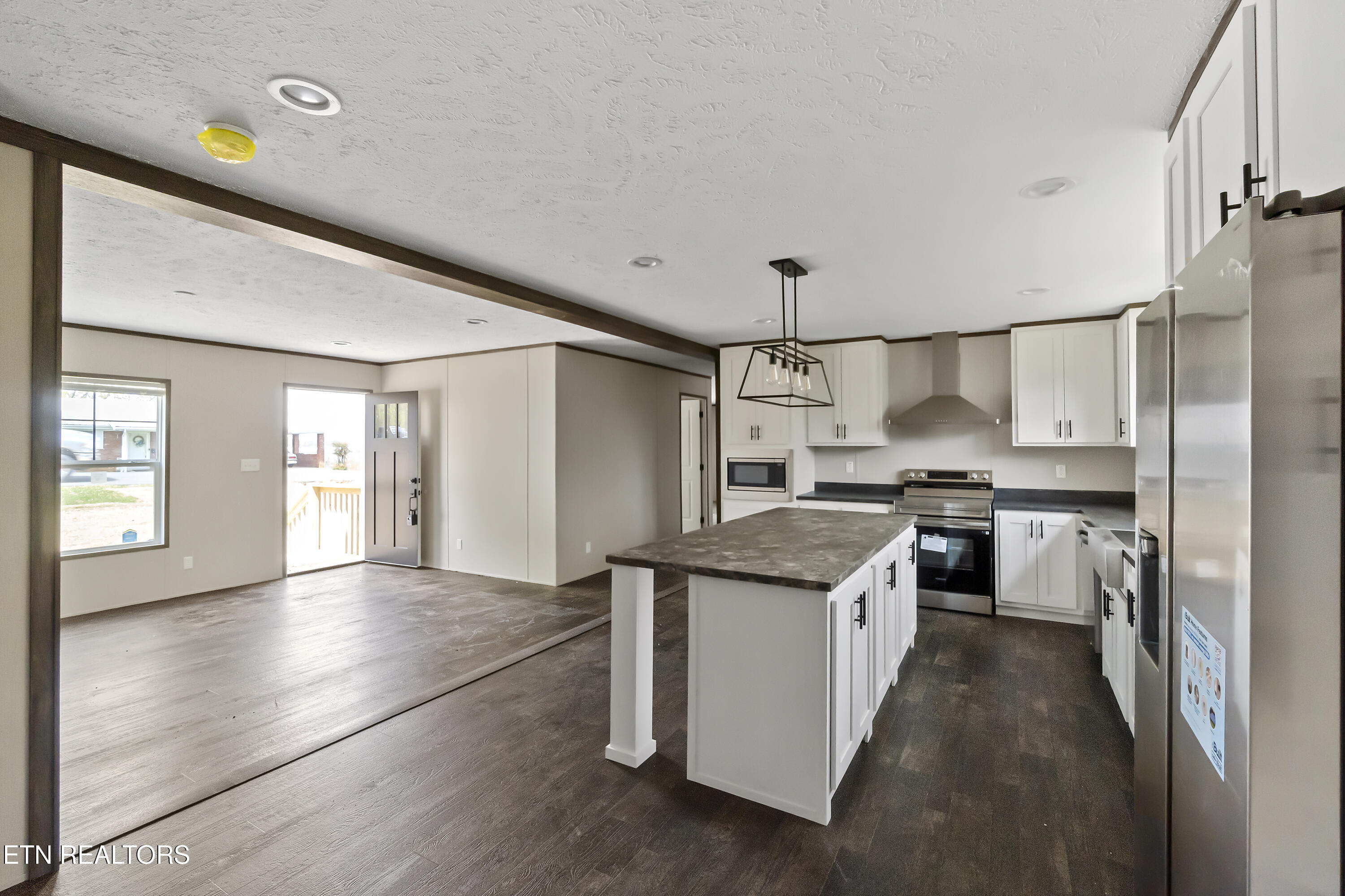 622 East Barton Ridge Road Greeneville, TN 37745 - Photo 12 of 51 DSC06464